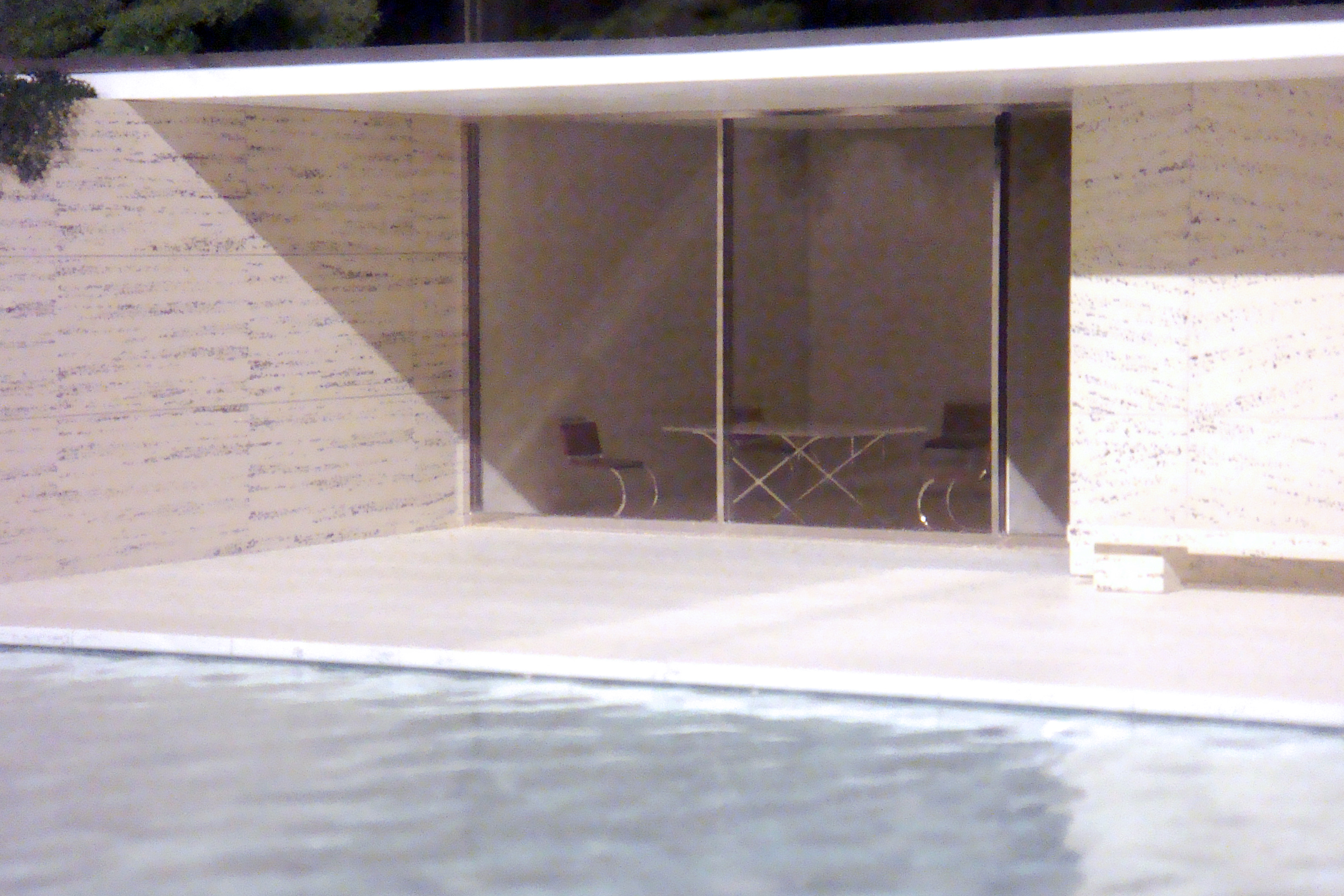 mies van der rohe pavillon